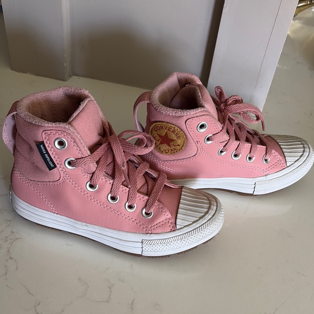 Converse Kids High-Top Sneakers - Light Pink